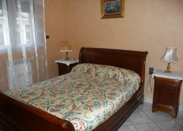 Appartement Havre De Paix Centre Narbonne, T3 Confortable, Pres De L'arena Et Du Grand Buffet